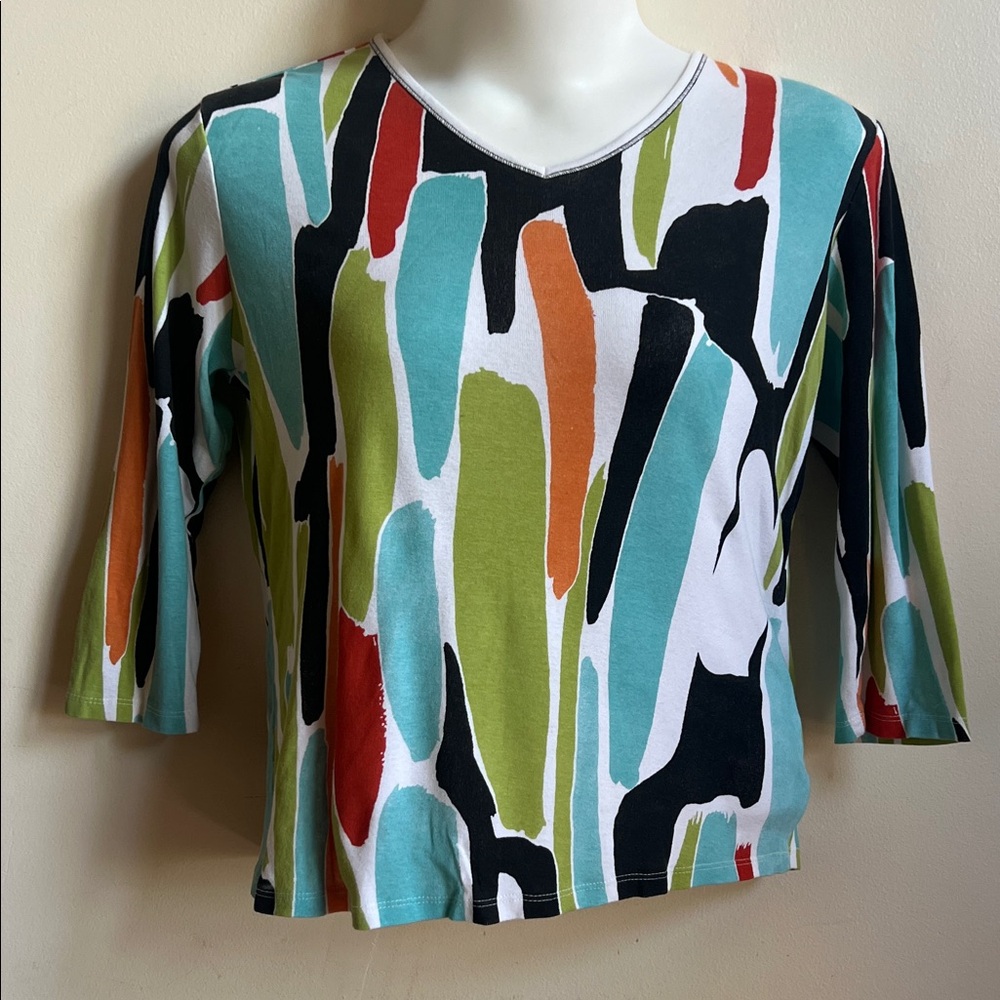 Jess and Jane Abstract Multicolor V-Neck Women's Blouse